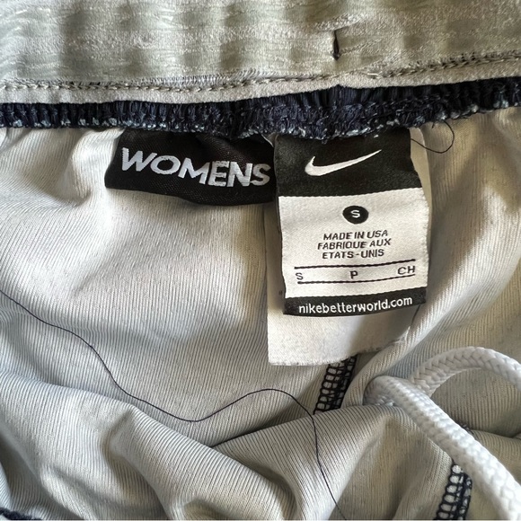Nike Penn State Shorts Womens Size Small - Picture 4 of 5